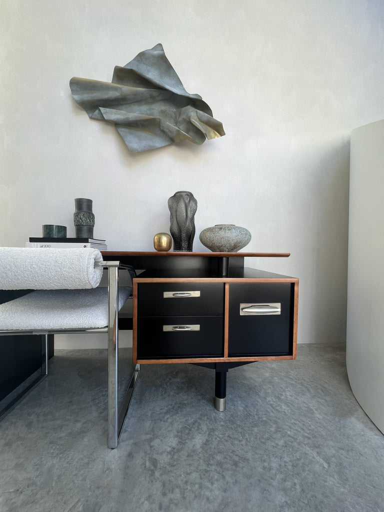 1960's American Cherry Timber Desk by Willet Furniture