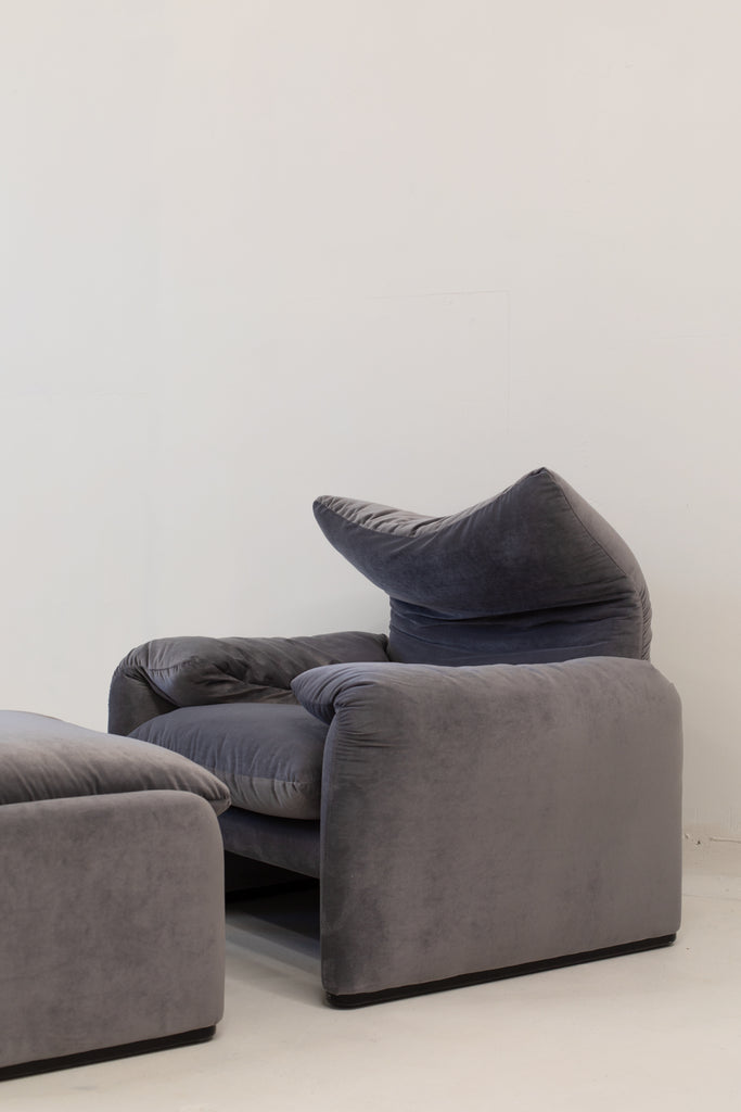 SOLD Maralunga with Ottoman by Vico Magistretti 1975