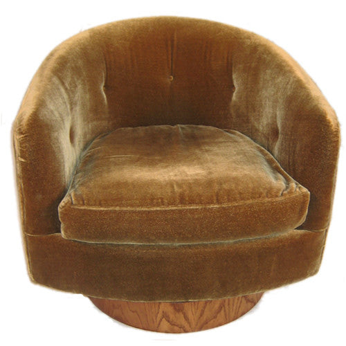Milo Baughman Swivel Chair